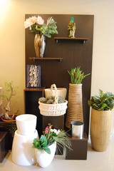 Продам мебель для салона-магазина,  шоу-рума (коричневая)