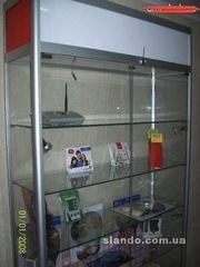 витрины стеклянние с подсветкой недорого!!!
