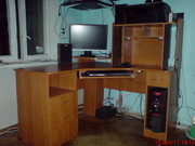 Компьютерный стол угловой