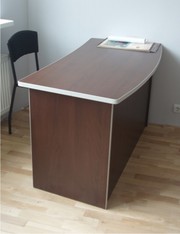 Стол статус бук шоколад,  25 мм,  320грн - 1 шт
