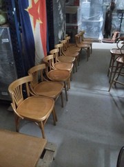 Продам венские стулья