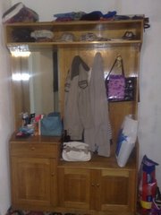 ПРОДАМ ПРИХОЖУЮ бывшую в употреблении