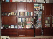 Продам стенку. 2000 грн